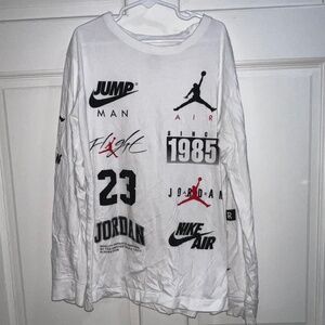 White Air Jordan Level Up Long Sleeve Shirt Boys Size Large